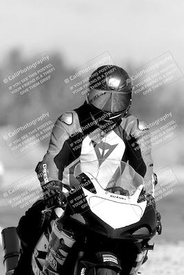 media/Nov-06-2023-Moto Forza (Mon) [[ce023d0744]]/4-Beginner Group/Session 3 (Track Exit)/